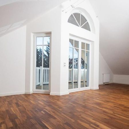 Phantastisches Haus Mit Pool Direkt In Muenchen المظهر الخارجي الصورة